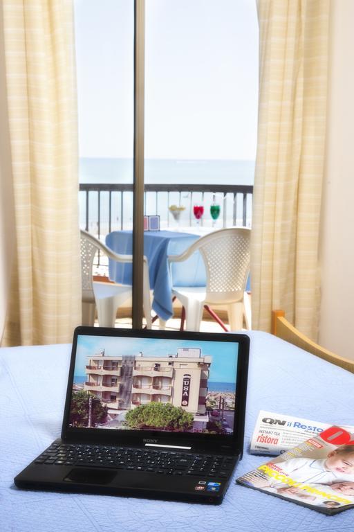 Hotel Usa Ріміні Номер фото